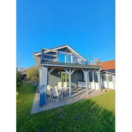 With 4 Bedrooms Feriehus