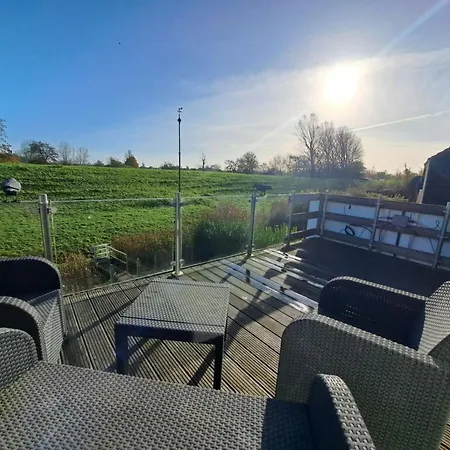 With 4 Bedrooms * Horst (Hennstedt)